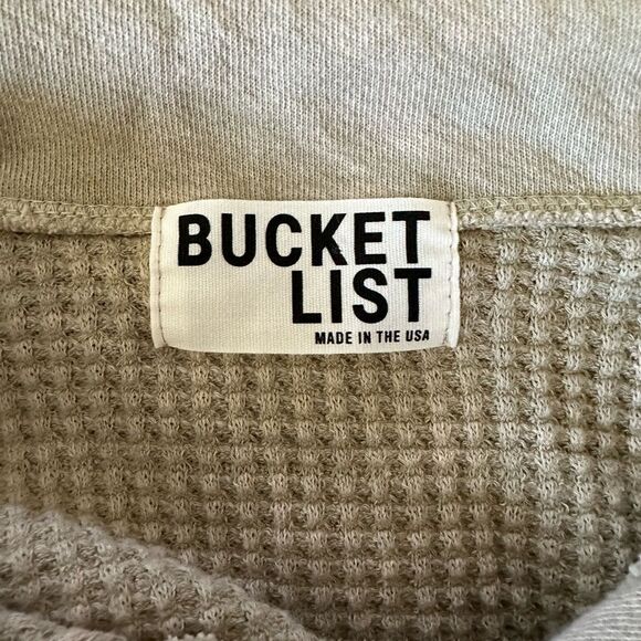 Bucketlist Neutral Cropped Western Coastal Button Front Blouse Crop Shirt Top - Picture 7 of 8